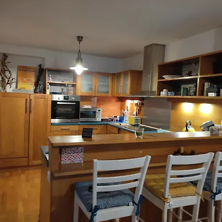 La Maison De L'amiral Vue Sur A Holiday home Granville